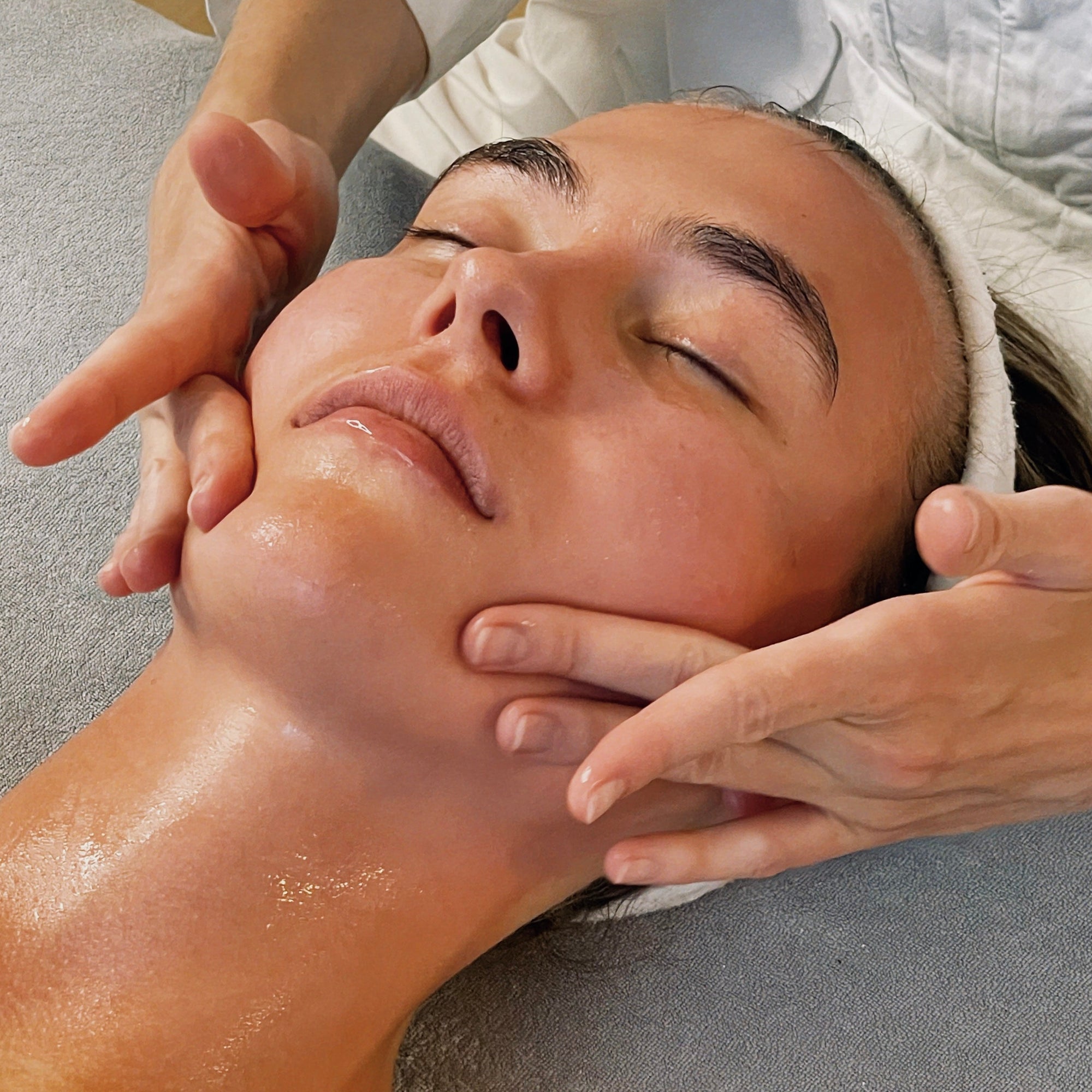 Anti-Age Firming Treatment - 60min