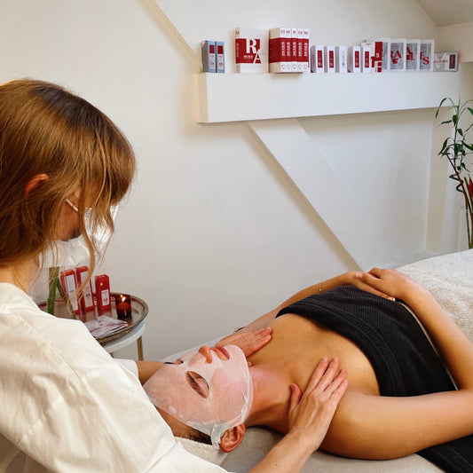 Präbiotika Treatment für Akne und fettige Haut (60 Minuten)
